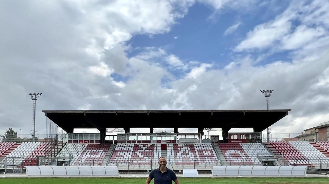 Vis Pesaro, riapre lo stadio. Oggi si inaugura il campo