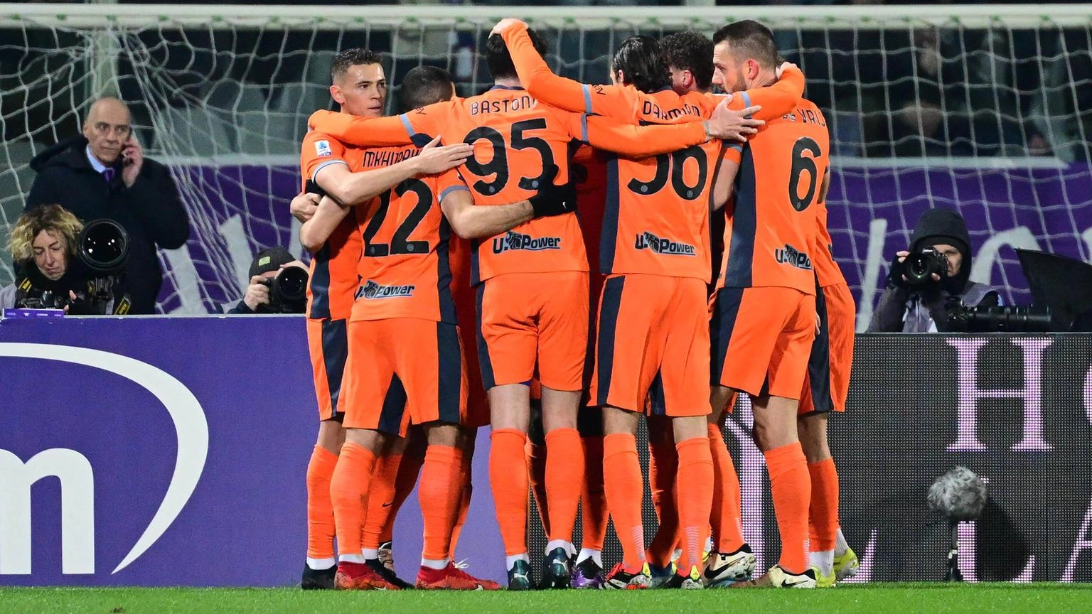 Fiorentina-Inter 0-1, nerazzurri tornano in testa