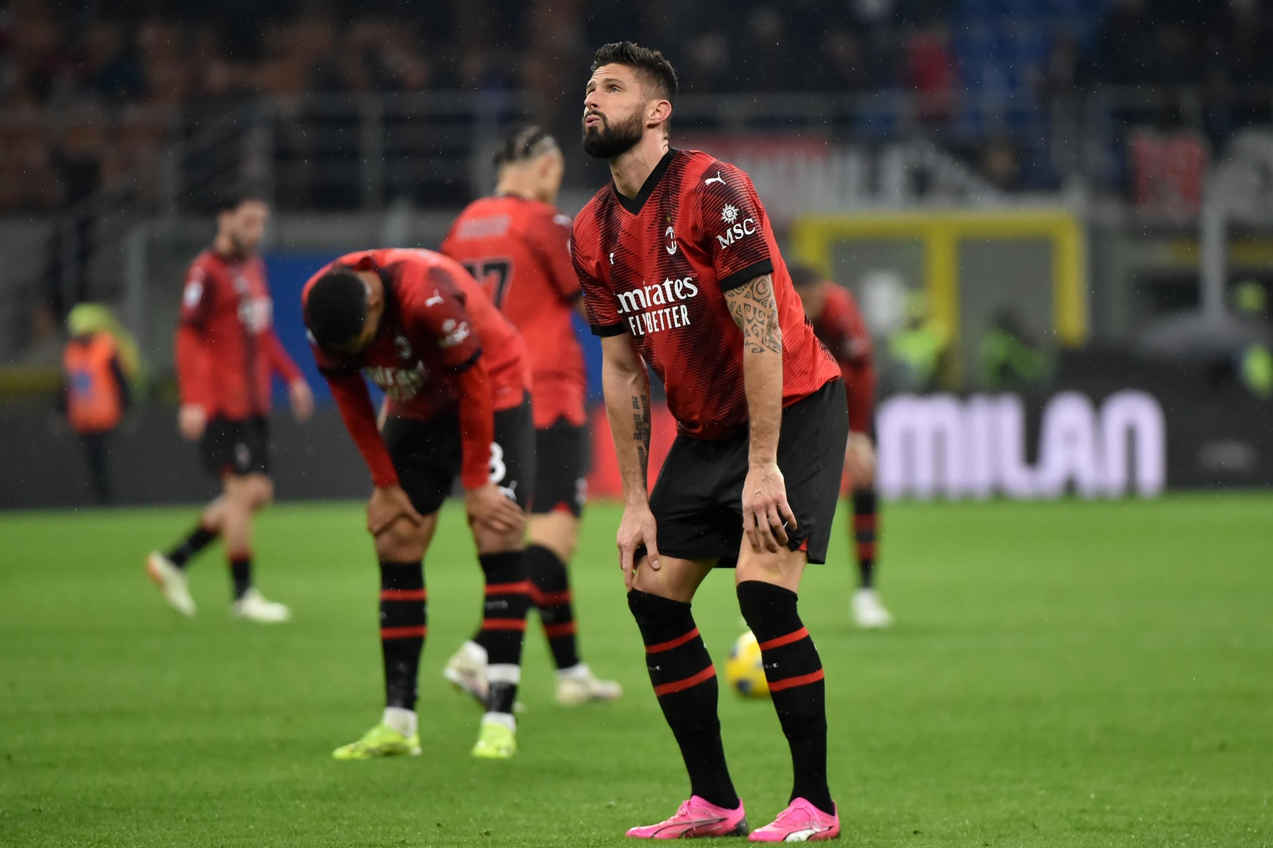 Milan Atalanta, il Diavolo domina ma paga dazio su rigore