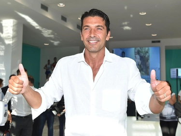 Gigi Buffon è il nuovo capo delegazione della Nazionale. “Torno in Azzurro perché ho ancora voglia di sognare”