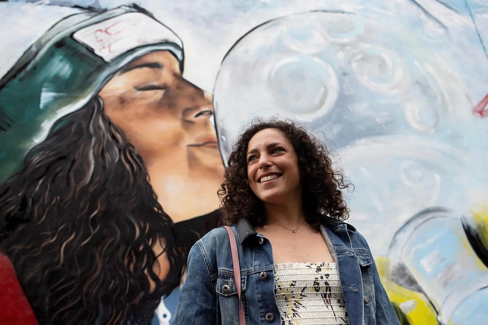 Un murales per Federica Brignone: "Orgogliosa, rivivo un’altra emozione"