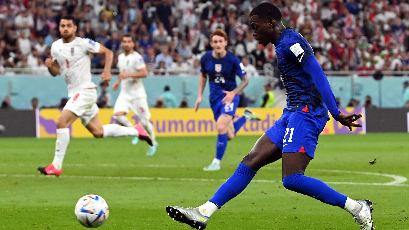 Timothy Weah in azione