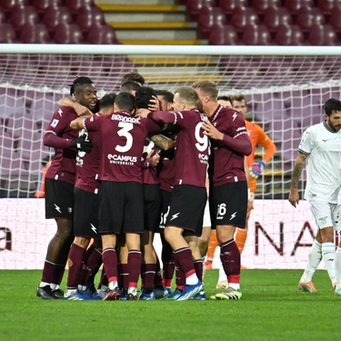 Salernitana-Lazio 2-1: Candreva regala ai granata la prima vittoria in campionato