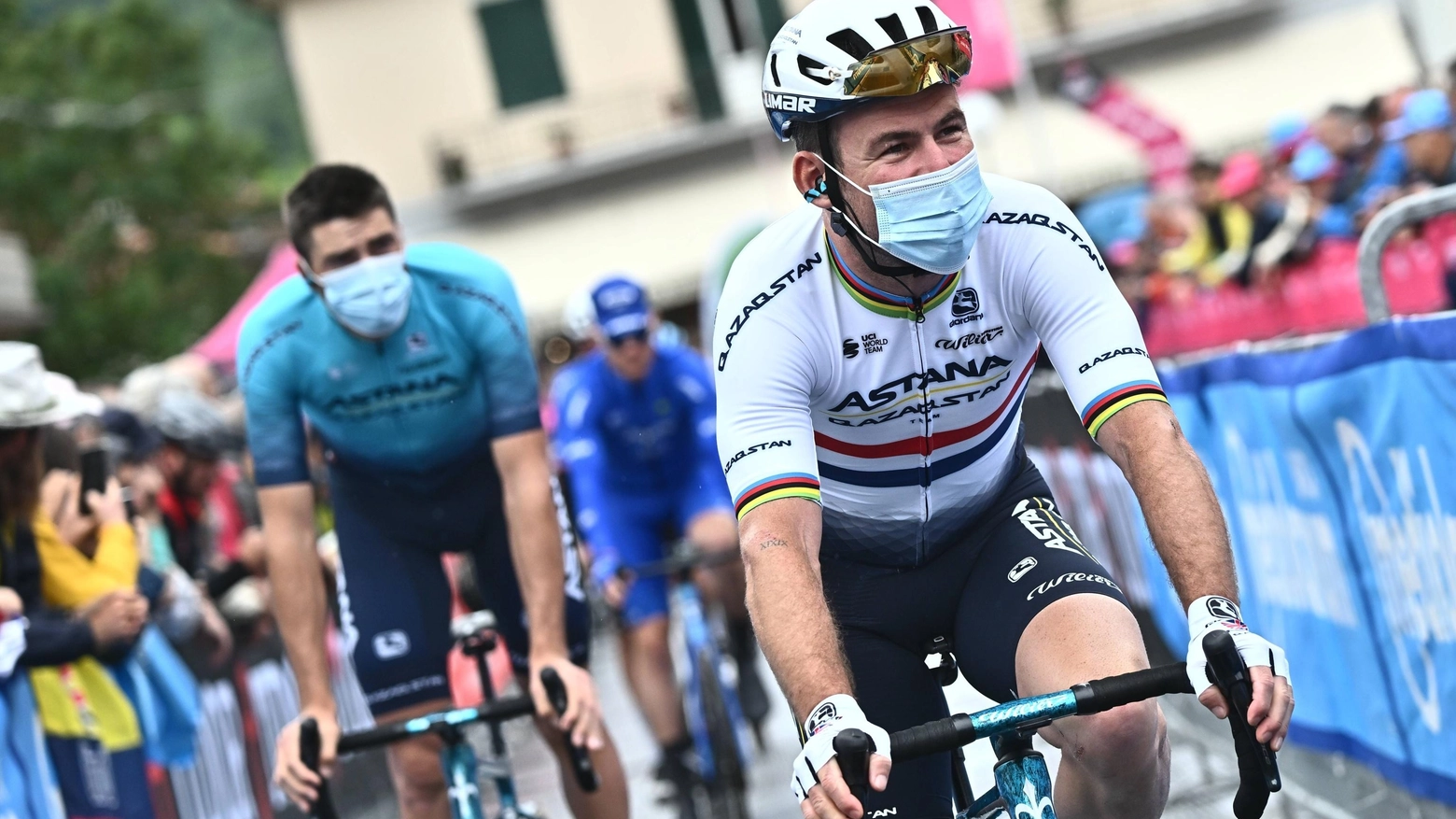 Giro d’Italia 2023, il Covid ferma altri 6 corridori