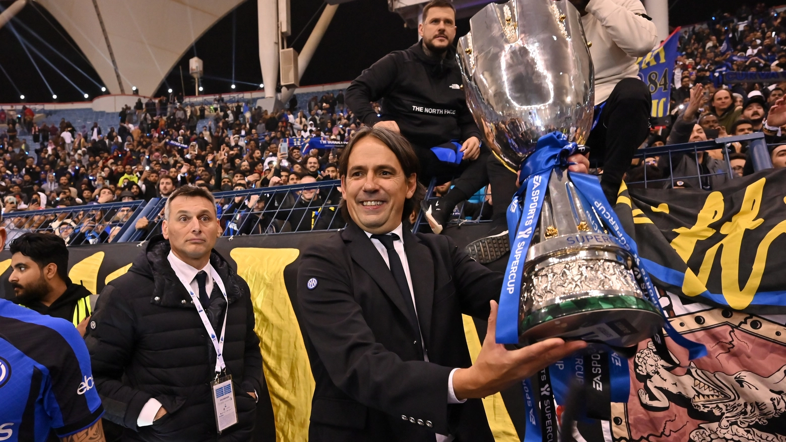 Inzaghi con la Supercoppa conquistata lo scorso anno