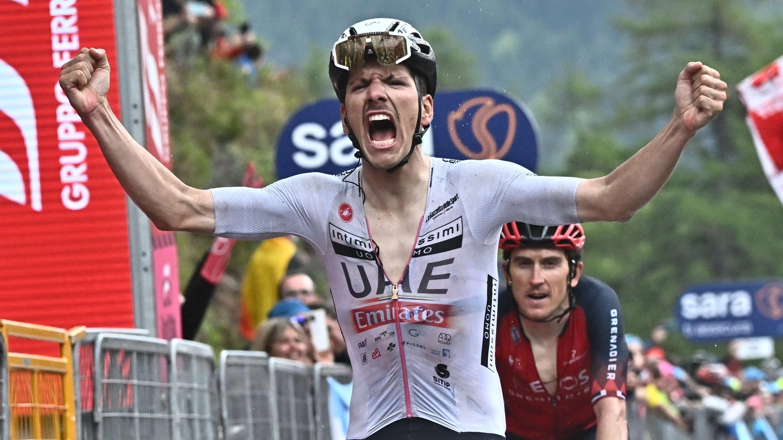Giro d'Italia 2023, tappa 16: vince Almeida. Thomas in rosa. Ordine d'arrivo e classifica