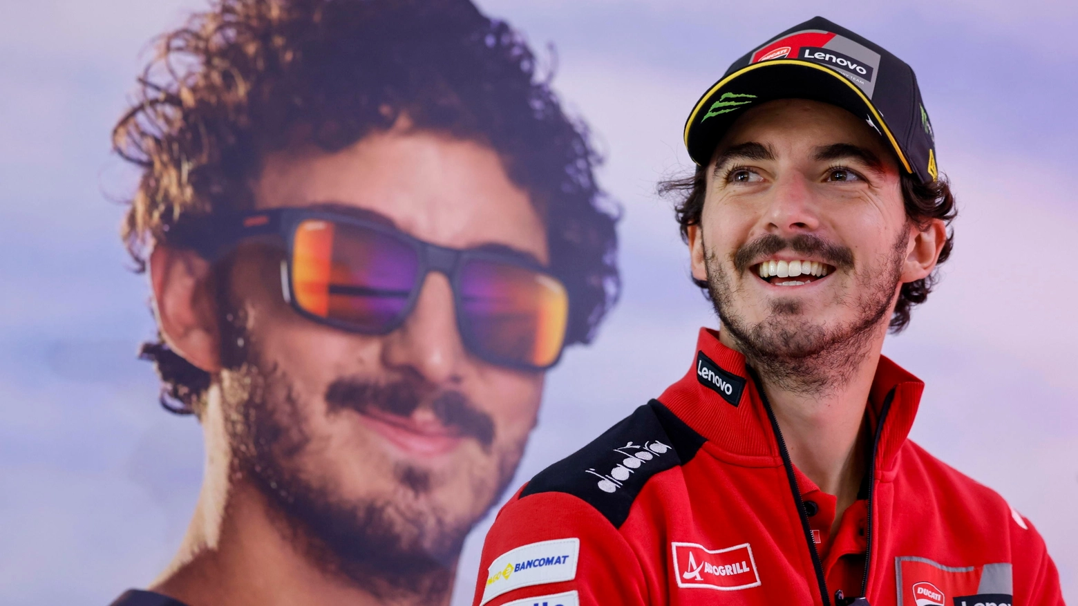 Il campione del mondo loda il lavoro di Ducati sulla moto 2024, progressi sul motore e in entrata curva. Intanto Marquez va forte e Tardozzi commenta: “Quel sorriso dice tutto”