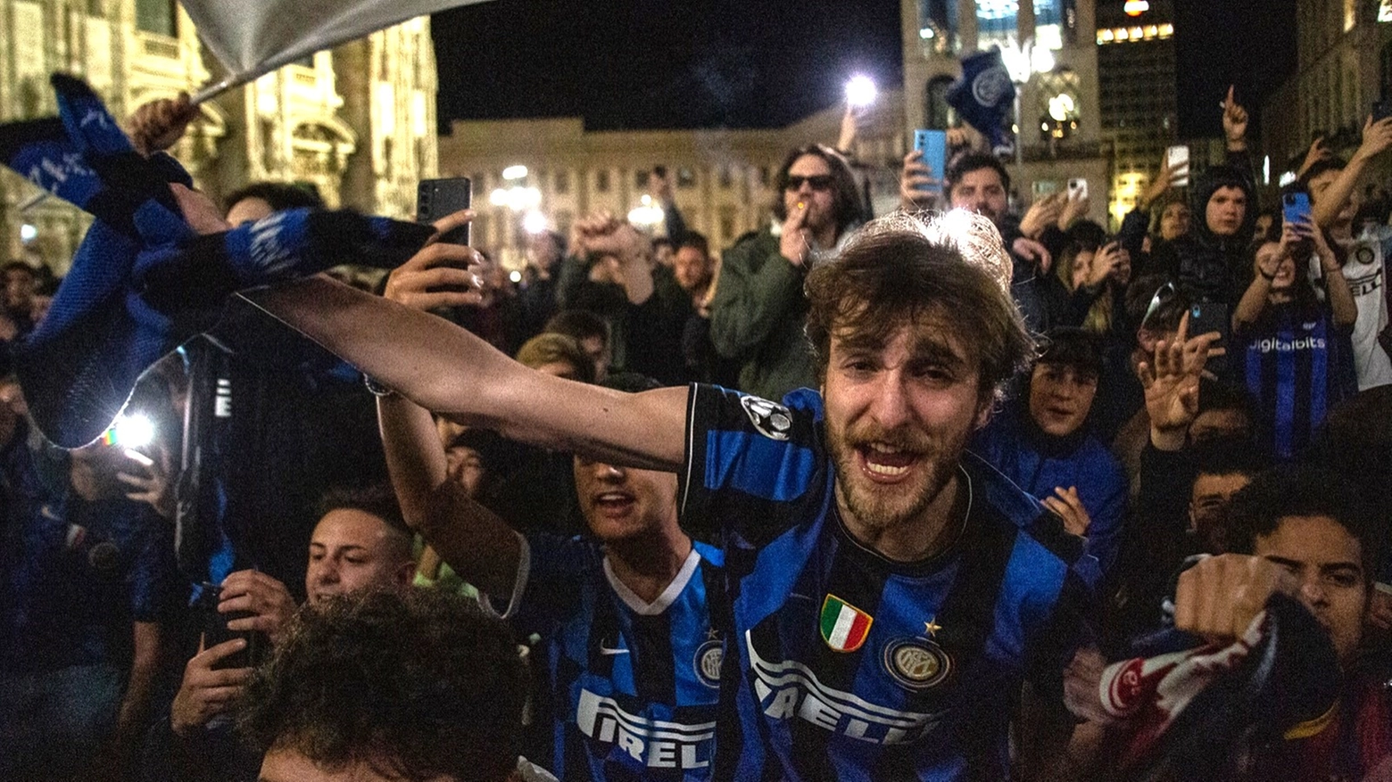 Notte magica a Milano: l’Inter va in finale ma a San Siro vince tutto il calcio