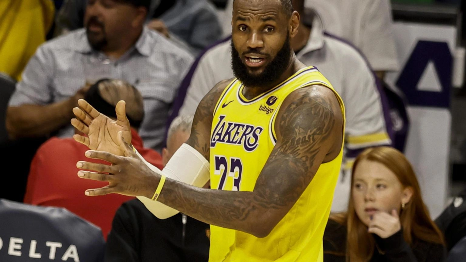 Nba: Durant fa volare i Suns, LeBron trascina i Lakers