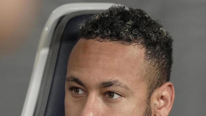 Neymar in Arabia  è subito infortunato  Verratti pronto  per la Saudi League