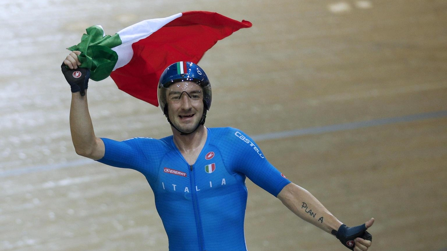 Ciclismo: Viviani, 'farò più pista per obbiettivo olimpico'