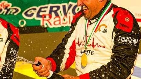 Rossi firma il trionfo in Sardegna nel tour europeo ’Historic’