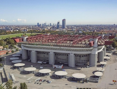 Serie A, i sogni all’ultimo stadio: la partita senza fine di San Siro. Inter e Milan oltre il loro tempio