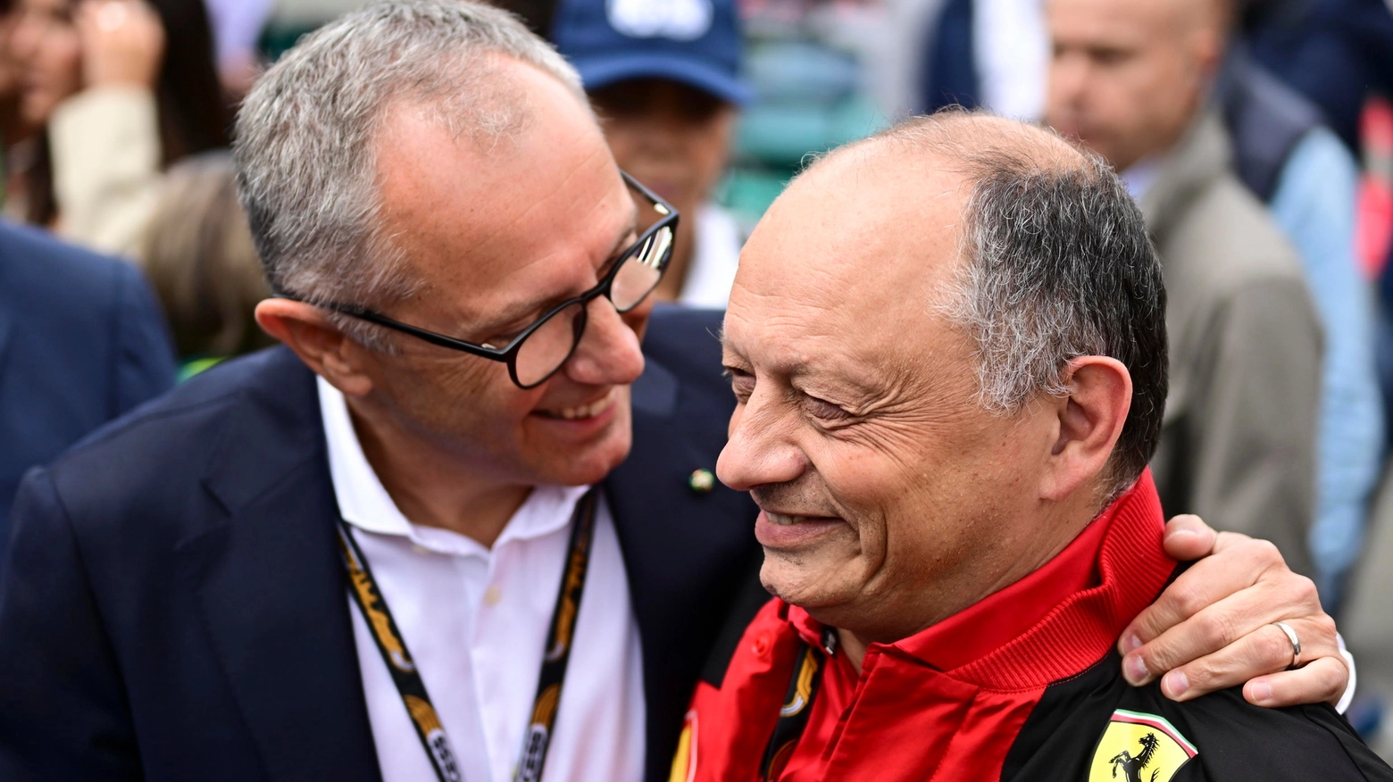 Il team principal della Ferrari ha parlato delle aspettative alla vigilia del fine settimana del Gran Premio d'Italia. E Sainz sprona la squadra: "Possiamo vincere almeno una gara nel 2023"