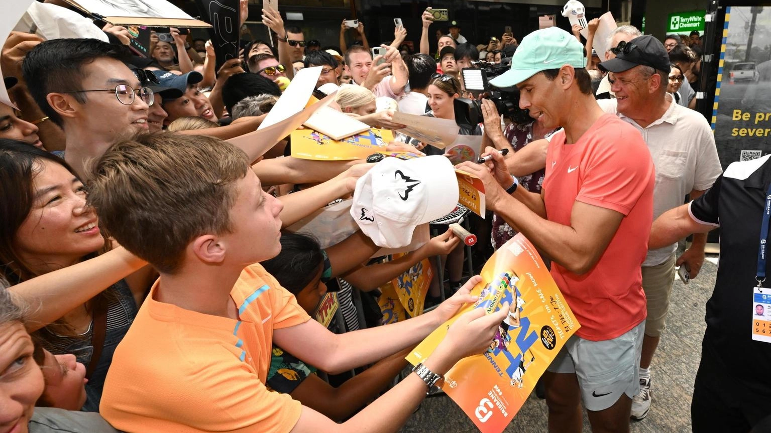 Tennis: Nadal, 'sto bene ma oggi irrealistico vincere torneo'