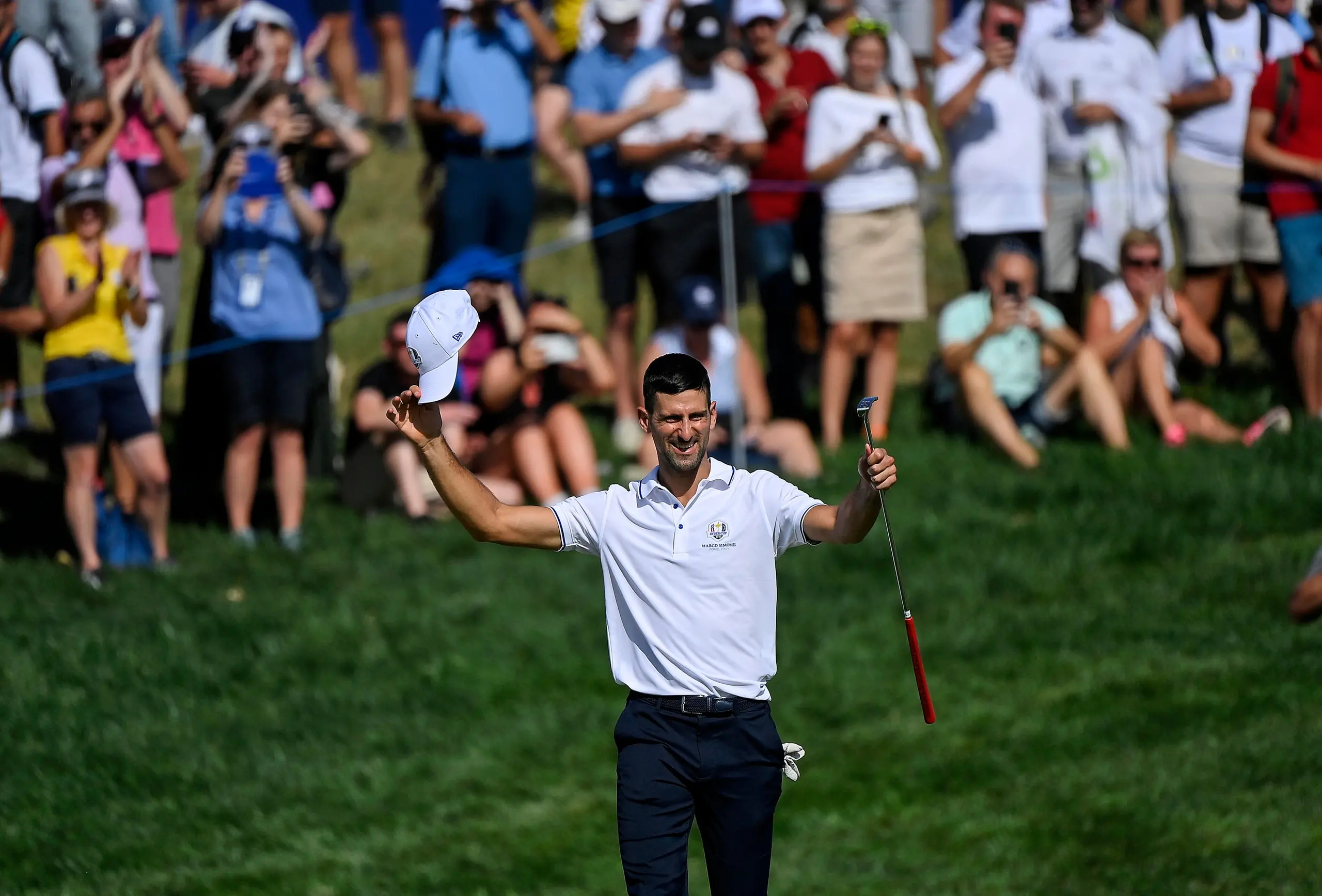 Ryder Cup, l’All Star match porta le stelle sul green: è Djokovic show