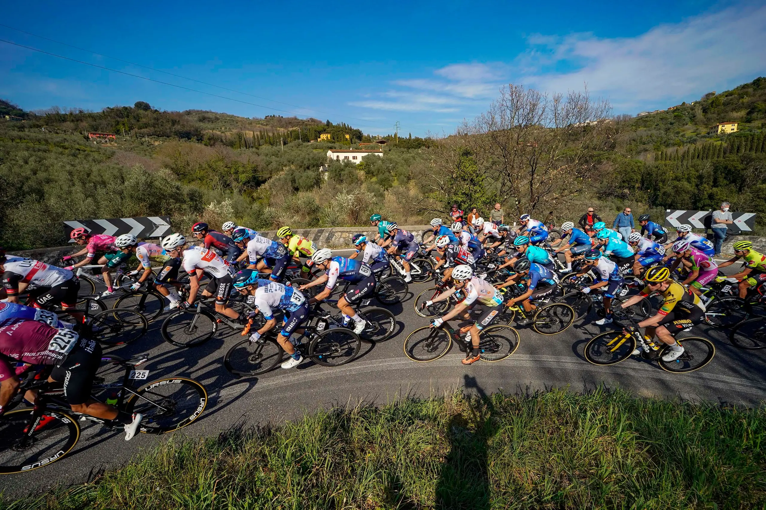 Ciclismo, Tour de France e tricolore professionisti a Firenze