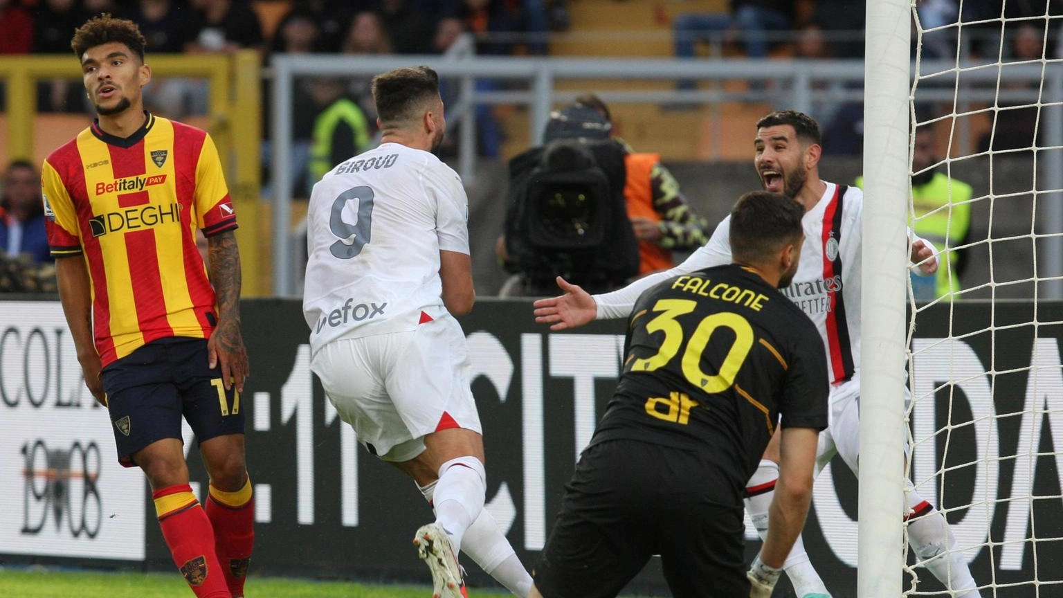 Calcio:2 turni a Giroud, squalificato n.1 Lecce Sticchi Damiani