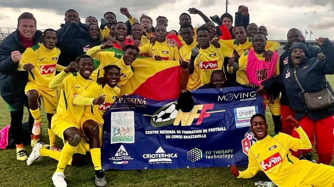 Calcio. La squadra del Congo di mister Cesana sogna la Viareggio Cup