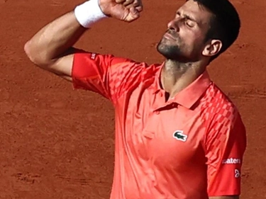 Djokovic inossidabile: in finale contro Ruud Alcaraz s’arrende ai crampi