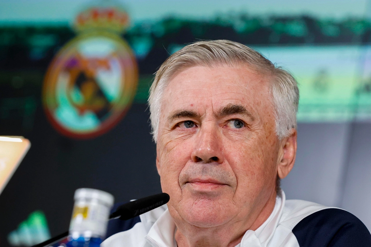 Carlo Ancelotti rinnova con il Real Madrid