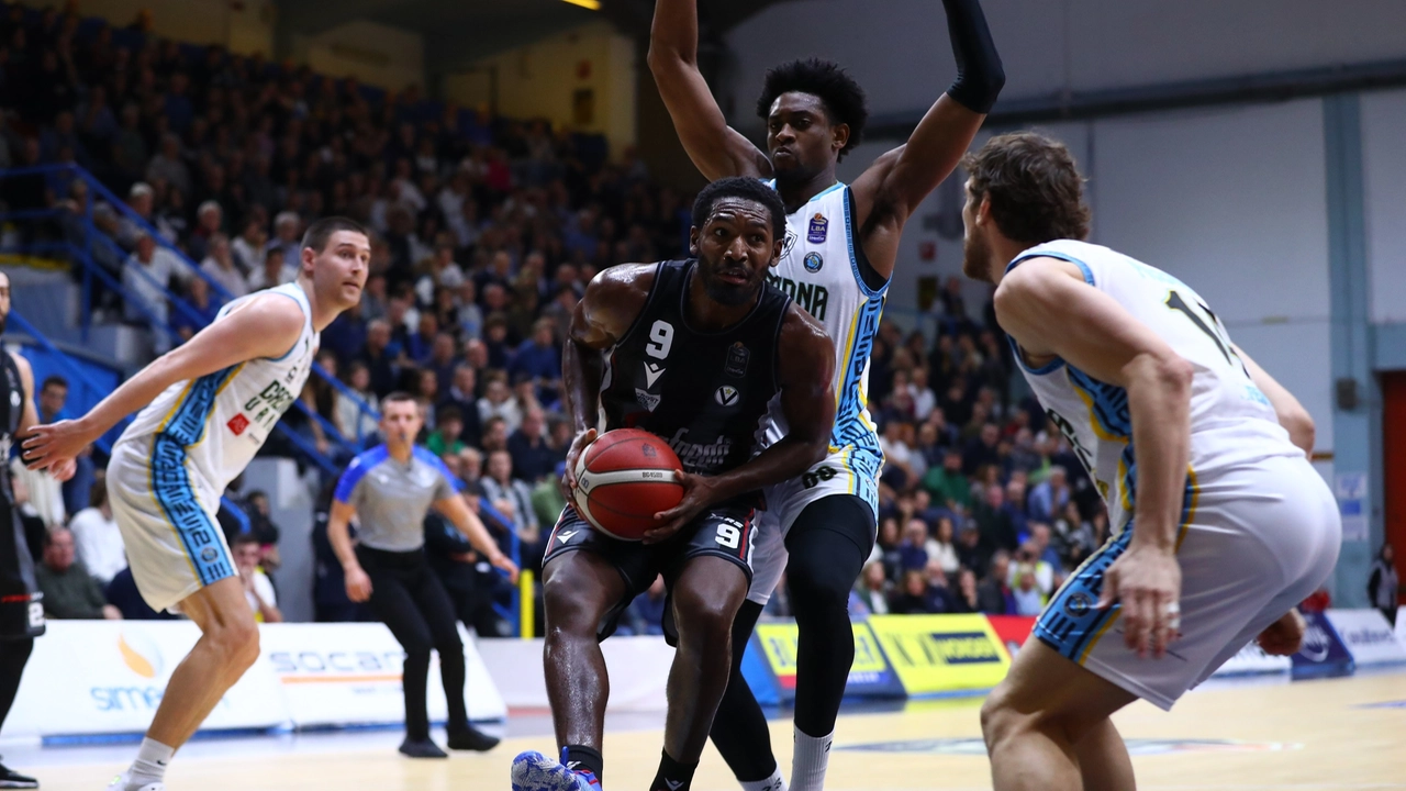 Jaleen Smith della Virtus Bologna contro Cremona