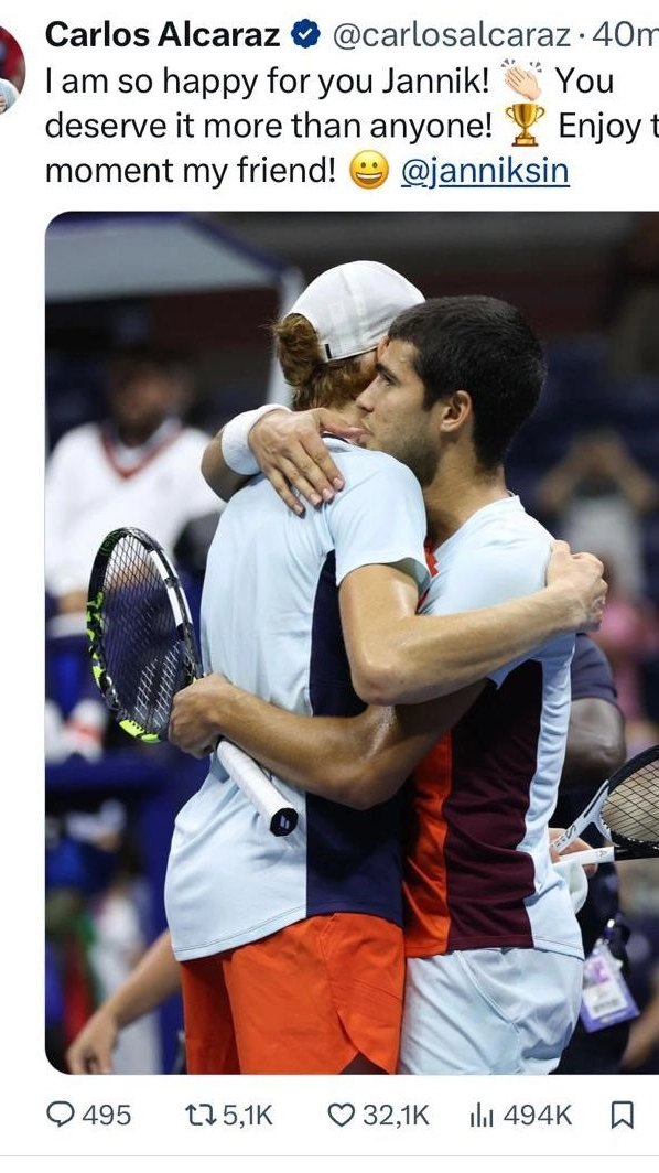 Alcaraz si congratula con Sinner per la vittoria agli Australian Open (Foto X)
