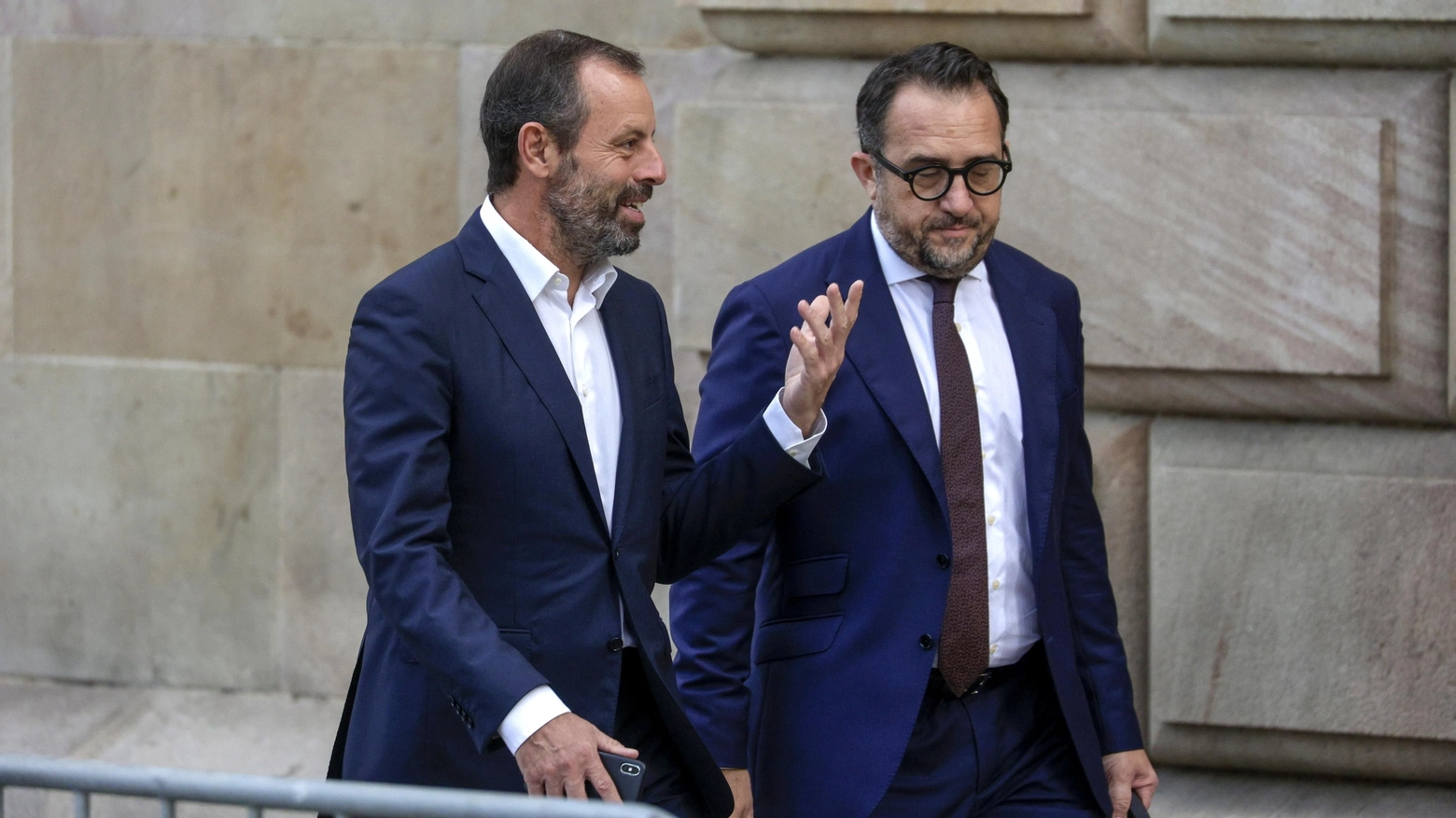 Sandro Rosell, a sinistra, è uno degli ex presidenti del Barcellona indagati