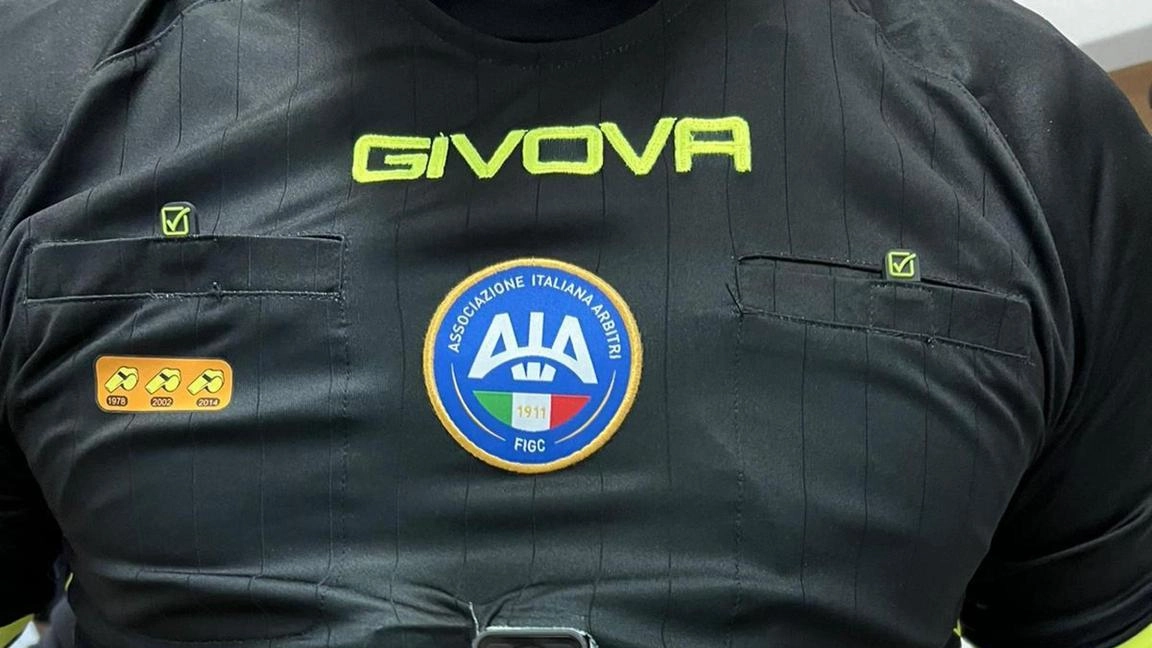Calcio: Serie C ha con la referee cam, primi in Europa