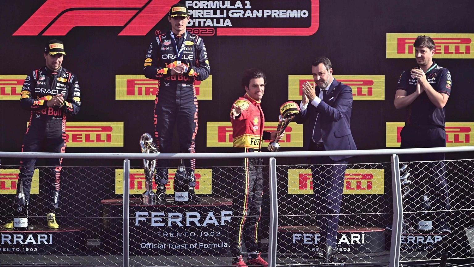 Sainz-Leclerc, a Monza una Ferrari rosso vivo  Verstappen 10 e lode: nessuno come lui