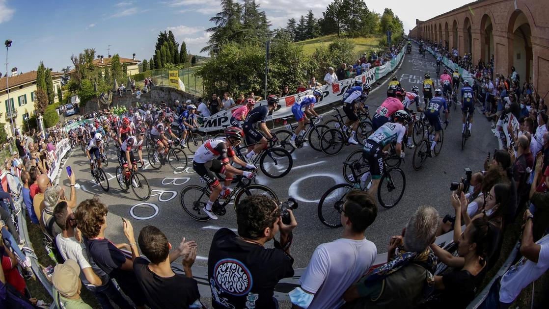 La guida al giro dell'Emilia 2023 partecipanti, date e tutto quello