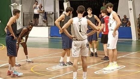 
Union Basket Sfida Sansepolcro: Ci Siamo! Sfida a Toscanini per Coppa Piperno.