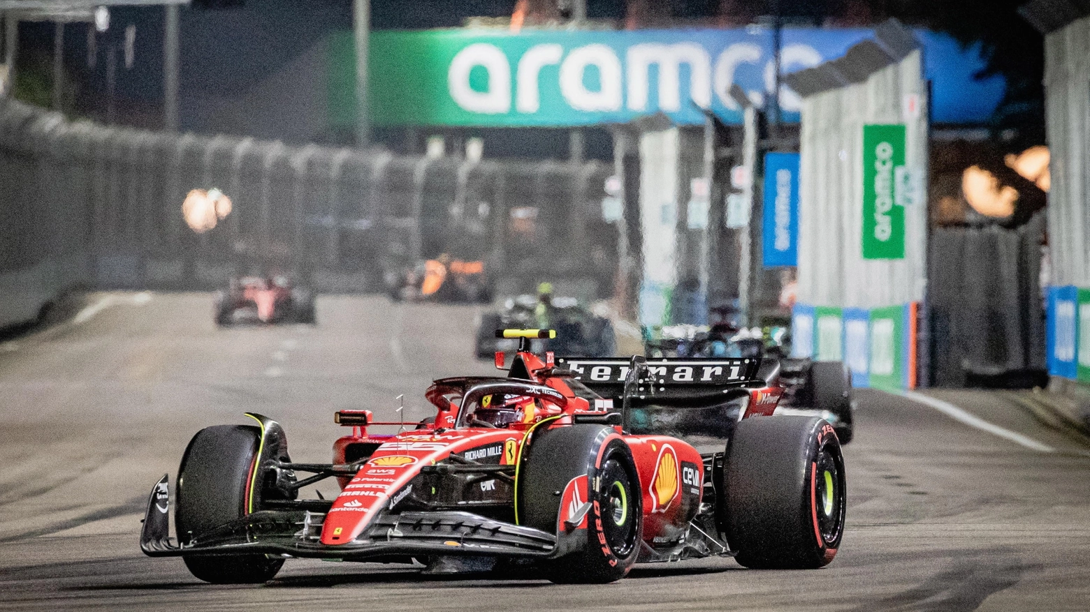La Ferrari di Sainz in pole position