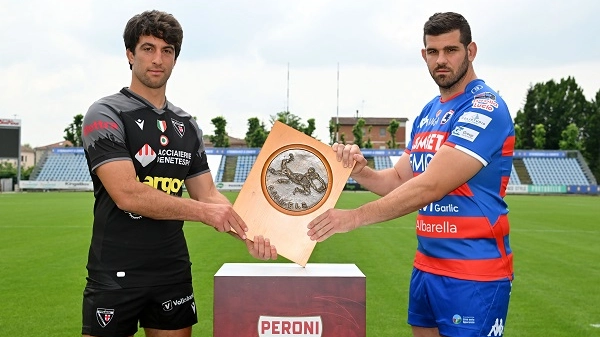 Rugby, lo Scudetto è di Rovigo: decide il drop di Montemauri allo scadere