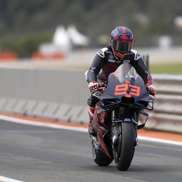 Esordio di Marquez su Ducati a Valencia, brilla nel Test MotoGp