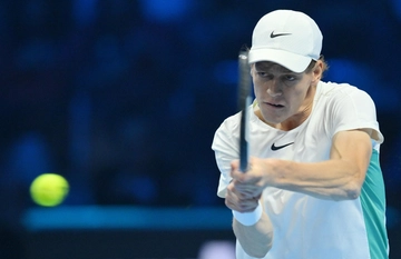 Sinner scrive la storia: Medvedev ko, è finale alle Atp Finals 2023. Rivivi la diretta del match