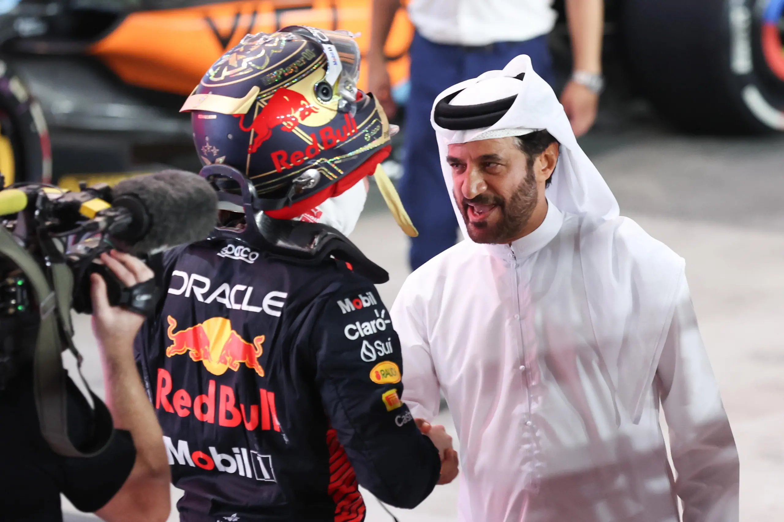 F1 Qatar, vince ancora Max Verstappen. Leclerc quinto, Sainz non parte. Classifiche