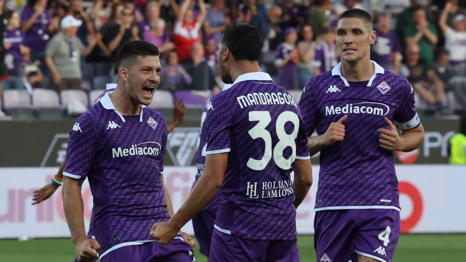 Fiorentina verso Praga: l’ultima di campionato col Sassuolo anticipata a venerdì 2 giugno