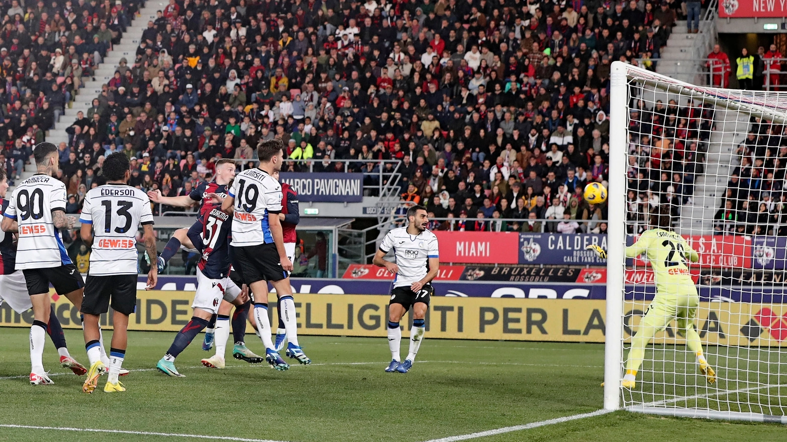 Il gol di Ferguson che ha regalato la vittoria al Bologna