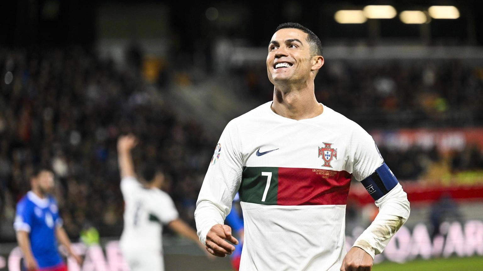 Calcio: Al Ittihad-Al Nassr 2-5, Ronaldo batte Benzema