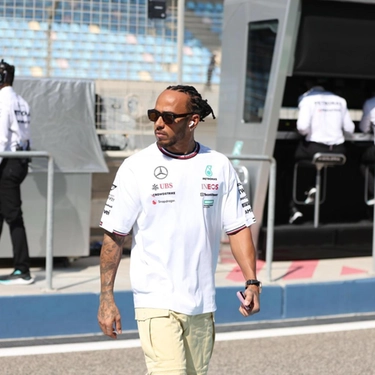 F1: secondo giorno test in Bahrain, in pista Hamilton e Leclerc