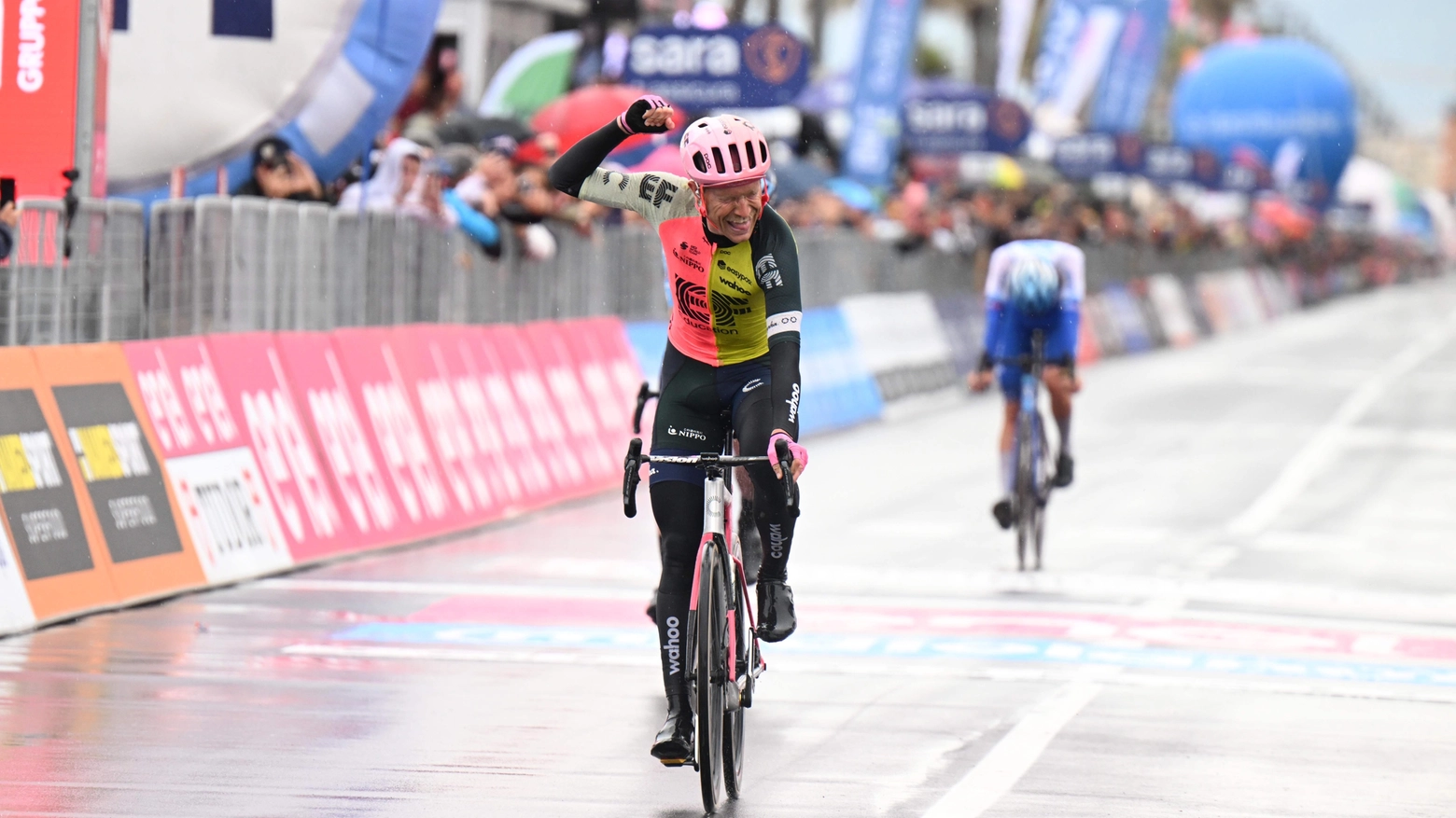 Giro d’Italia, al danese Magnus Cort Nielsen la tappa Scandiano-Viareggio