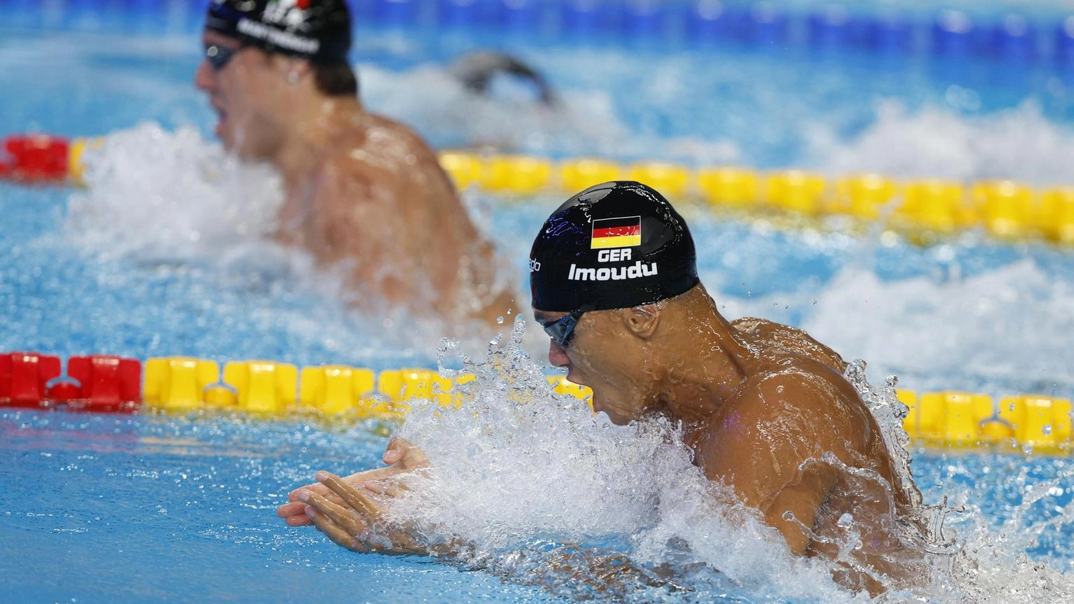 Mondiali nuoto: Martinenghi e Cerasuolo in finale 50 rana