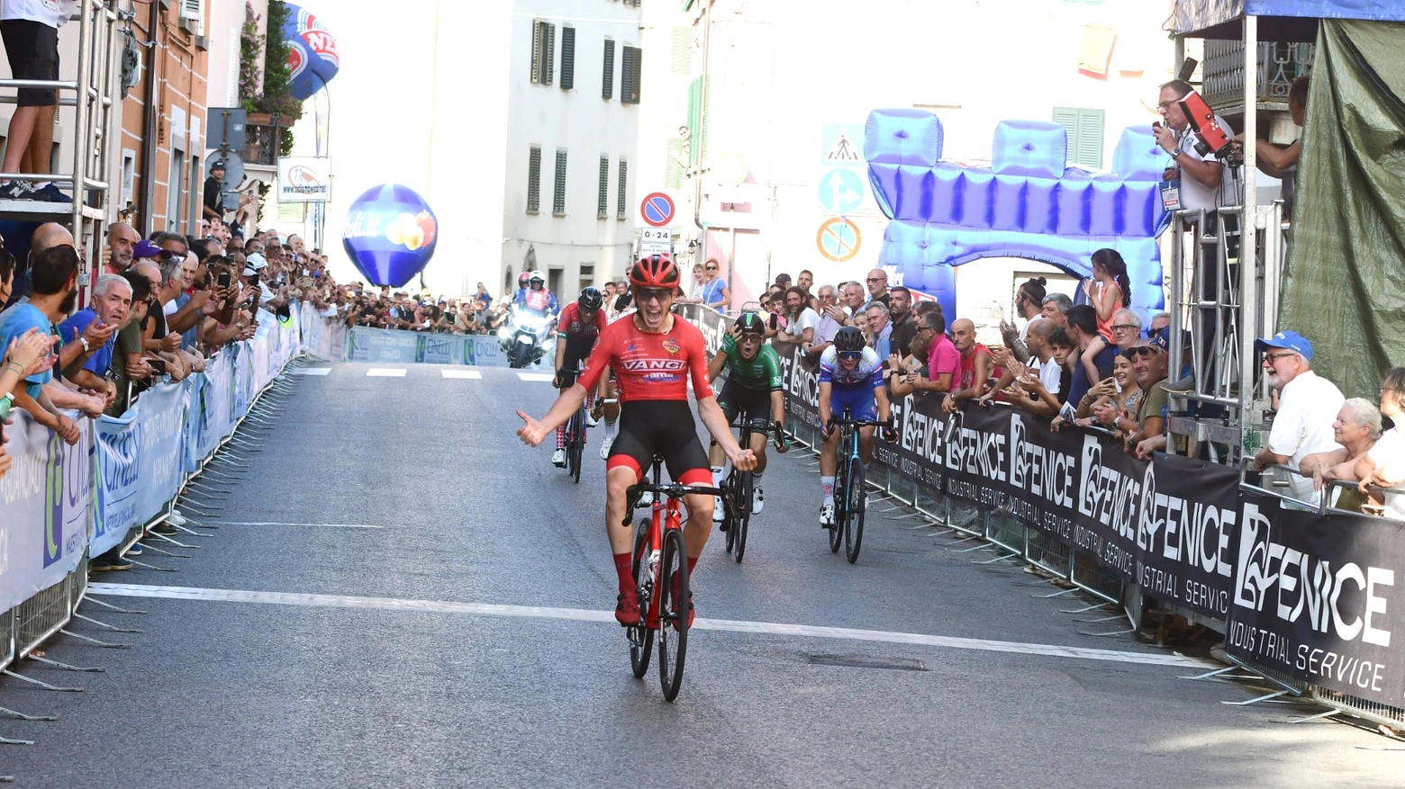 La vittoria di Daniele Chinappi a Borgo a Buggiano (Foto F. Fruzzetti)