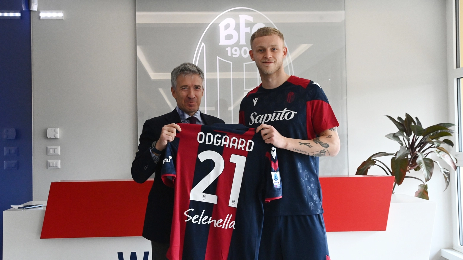 Bologna Fc, la presentazione di Jens Odgaard: "Questa è una grande occasione per me"