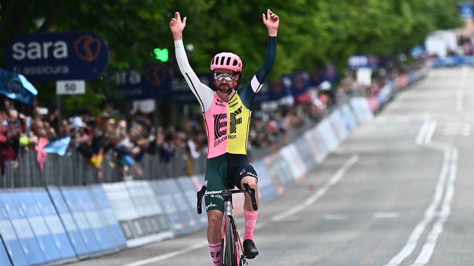 Il Giro d’Italia 2023: a Fossombrone vincono Ben Healy e le Marche
