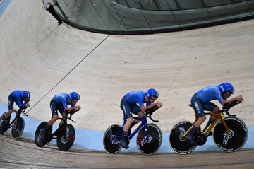 Mondiali ciclismo 2023, Italia battuta dalla Danimarca nella finale dell’inseguimento a squadre su pista