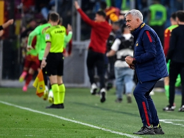 Roma, Mourinho: "Io non sono un problema, non ho paura della pressione"