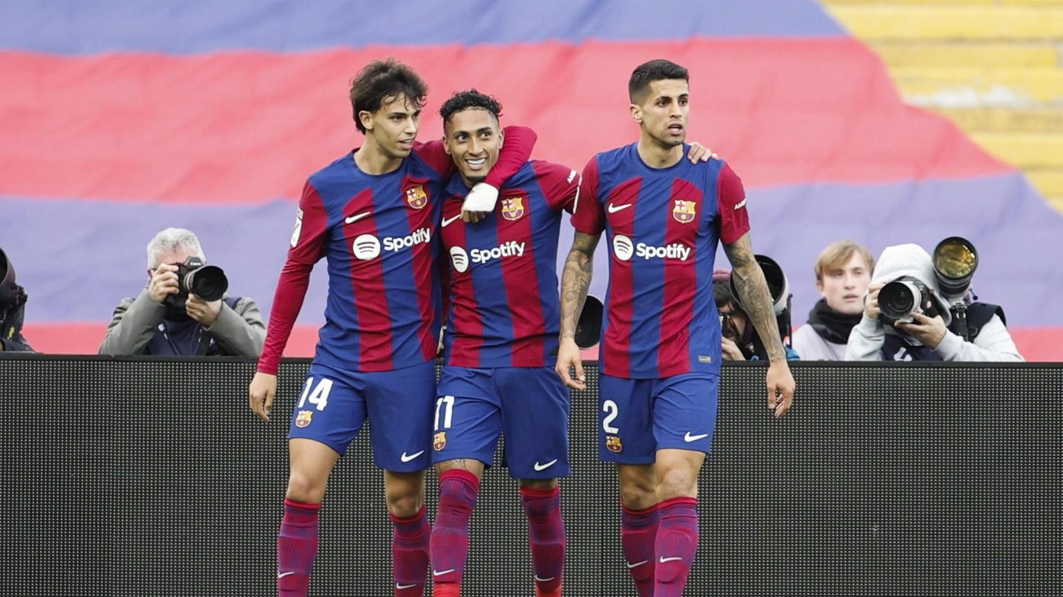 Calcio: Spagna, Barcellona travolgente contro il Getafe