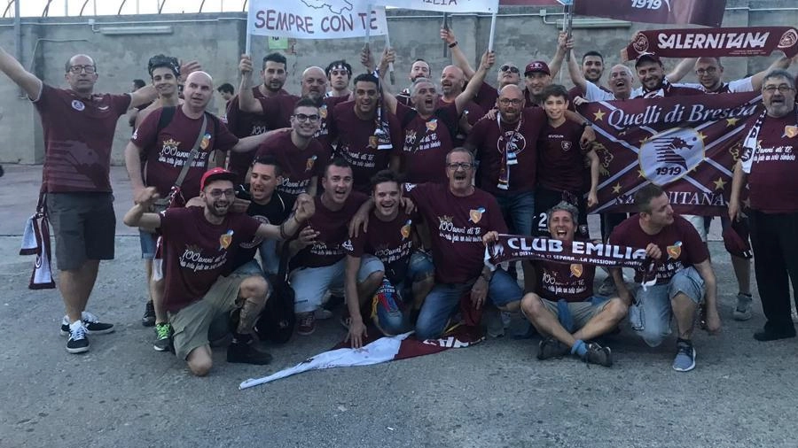 A Reggio   festeggiano i granata della Salernitana: il club dei tifosi compie 25 anni